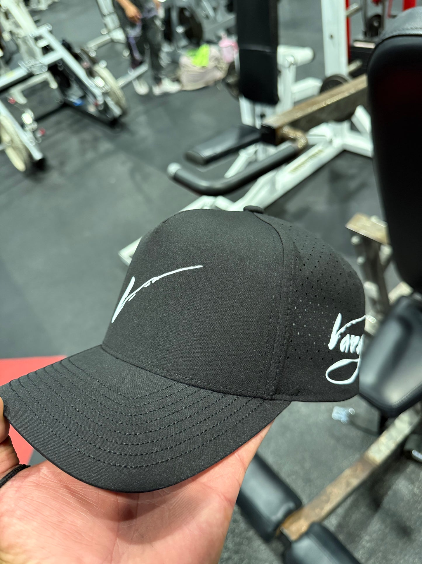 Vango “V” Black Performance Hat