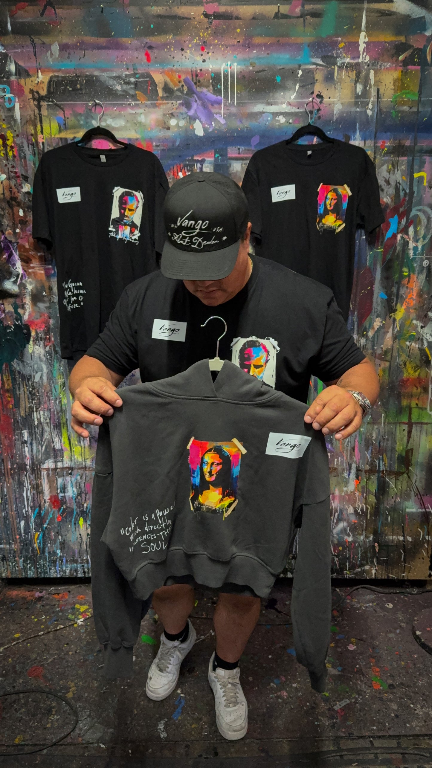 La Monalisa Hoodie Sweater